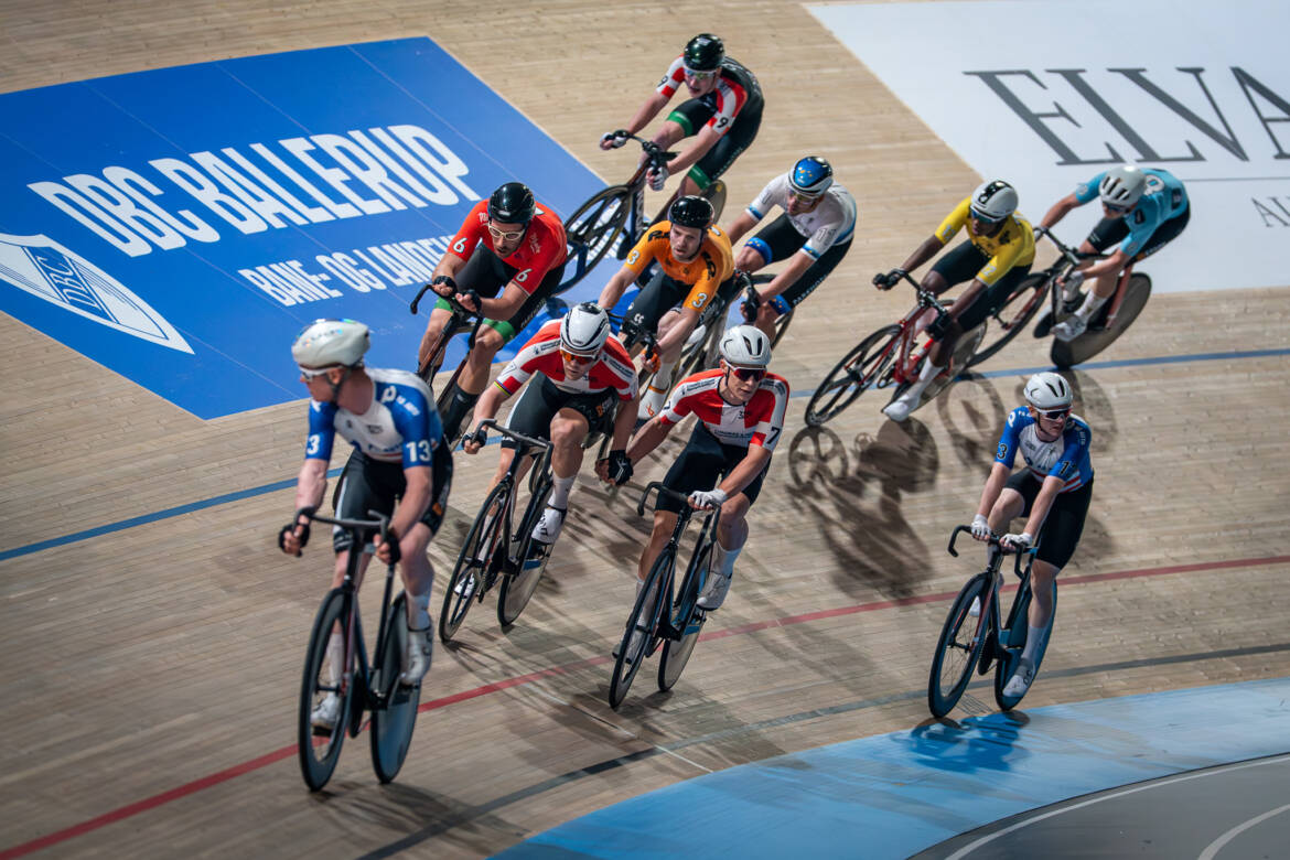 Program til torsdagens st&aelig;vne